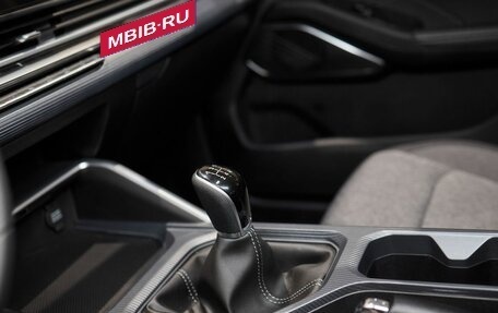 Geely Emgrand, 2024 год, 2 393 990 рублей, 18 фотография