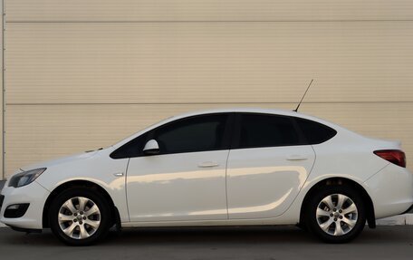 Opel Astra J, 2014 год, 780 000 рублей, 6 фотография