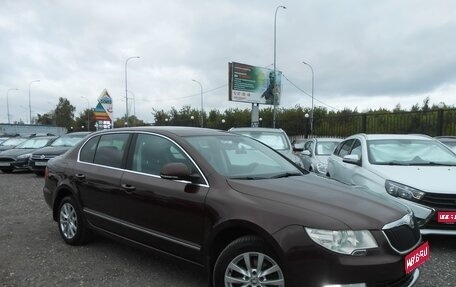 Skoda Superb III рестайлинг, 2012 год, 989 000 рублей, 1 фотография