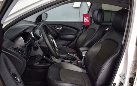 Hyundai ix35 I рестайлинг, 2013 год, 1 250 000 рублей, 10 фотография