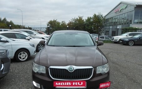 Skoda Superb III рестайлинг, 2012 год, 989 000 рублей, 5 фотография