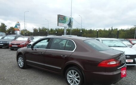 Skoda Superb III рестайлинг, 2012 год, 989 000 рублей, 2 фотография