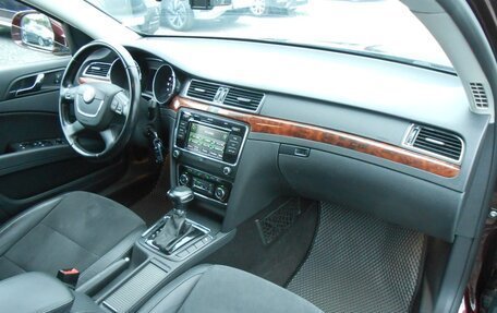 Skoda Superb III рестайлинг, 2012 год, 989 000 рублей, 14 фотография
