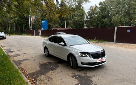Skoda Octavia, 2018 год, 1 070 000 рублей, 8 фотография
