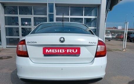 Skoda Rapid I, 2018 год, 1 285 000 рублей, 7 фотография