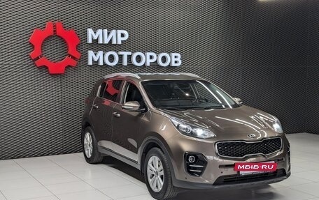 KIA Sportage IV рестайлинг, 2017 год, 1 799 000 рублей, 3 фотография
