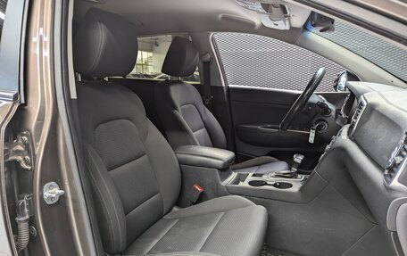 KIA Sportage IV рестайлинг, 2017 год, 1 799 000 рублей, 19 фотография