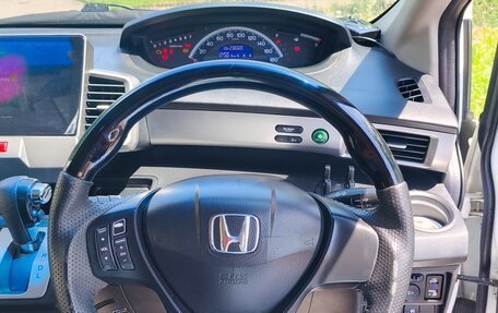 Honda Freed I, 2014 год, 1 120 000 рублей, 2 фотография