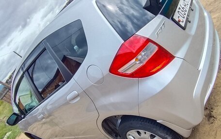 Honda Fit III, 2012 год, 970 000 рублей, 2 фотография