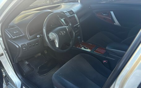 Toyota Camry, 2008 год, 850 000 рублей, 14 фотография
