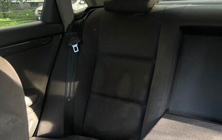 Audi A4, 2001 год, 340 000 рублей, 33 фотография