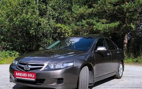 Honda Accord VII рестайлинг, 2007 год, 1 100 000 рублей, 2 фотография