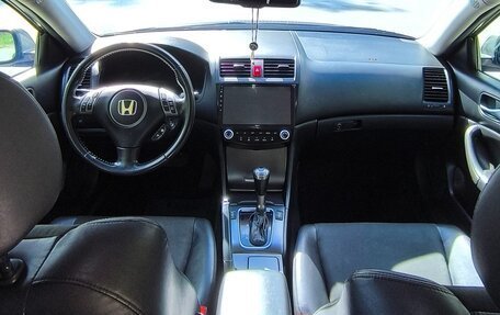 Honda Accord VII рестайлинг, 2007 год, 1 100 000 рублей, 18 фотография