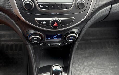Hyundai Solaris II рестайлинг, 2016 год, 1 220 000 рублей, 7 фотография