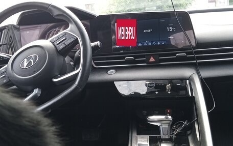 Hyundai Elantra, 2021 год, 1 750 000 рублей, 13 фотография