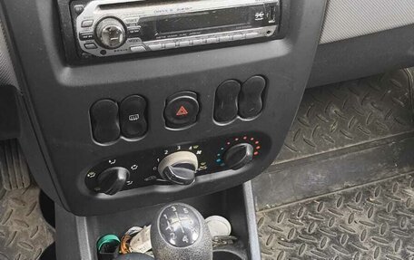 Renault Logan I, 2010 год, 450 000 рублей, 14 фотография