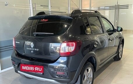 Renault Sandero II рестайлинг, 2015 год, 699 000 рублей, 4 фотография