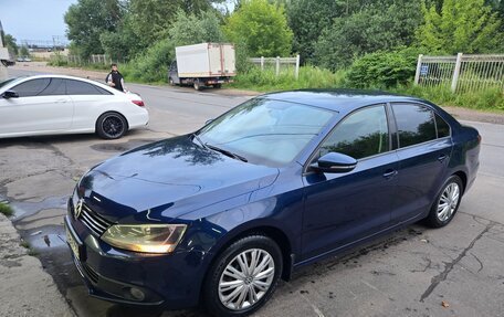 Volkswagen Jetta VI, 2011 год, 800 000 рублей, 5 фотография
