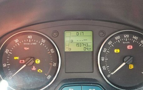 Skoda Fabia II, 2010 год, 450 000 рублей, 12 фотография