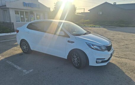 KIA Rio III рестайлинг, 2015 год, 970 000 рублей, 7 фотография