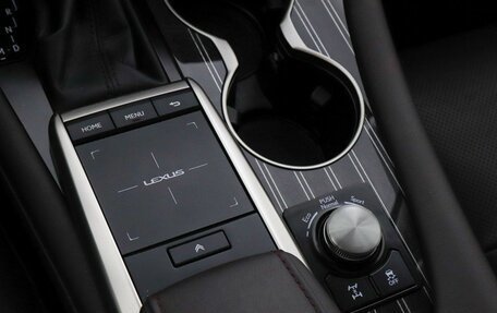 Lexus RX IV рестайлинг, 2022 год, 6 500 000 рублей, 18 фотография