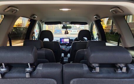 Toyota Wish II, 2003 год, 1 190 000 рублей, 22 фотография