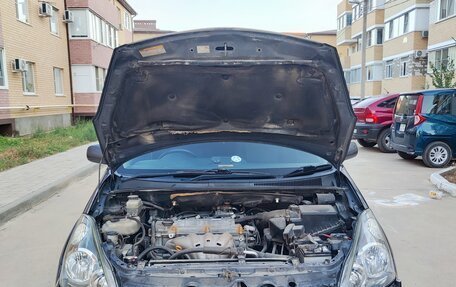 Toyota Wish II, 2003 год, 1 190 000 рублей, 28 фотография