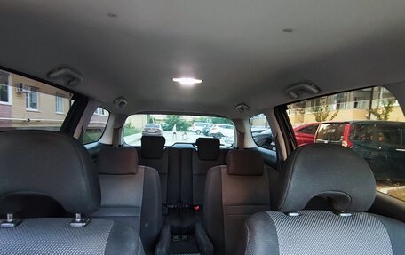 Toyota Wish II, 2003 год, 1 190 000 рублей, 27 фотография