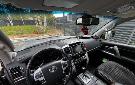 Toyota Land Cruiser 200, 2014 год, 5 000 000 рублей, 8 фотография