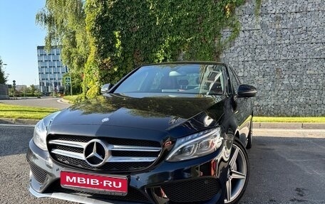 Mercedes-Benz C-Класс, 2016 год, 2 450 000 рублей, 1 фотография