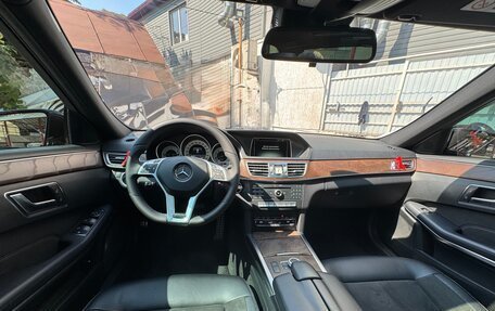 Mercedes-Benz E-Класс, 2015 год, 2 730 000 рублей, 5 фотография