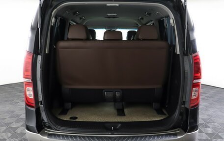 Hyundai Grand Starex Grand Starex I рестайлинг 2, 2018 год, 2 799 000 рублей, 10 фотография