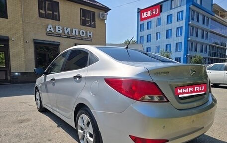 Hyundai Solaris II рестайлинг, 2015 год, 1 020 000 рублей, 8 фотография