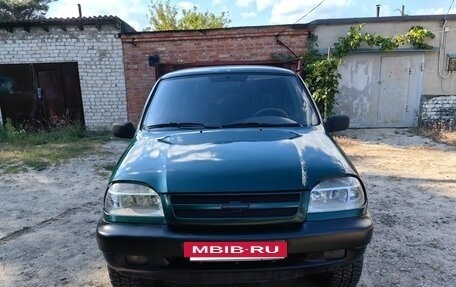 Chevrolet Niva I рестайлинг, 2004 год, 289 999 рублей, 11 фотография