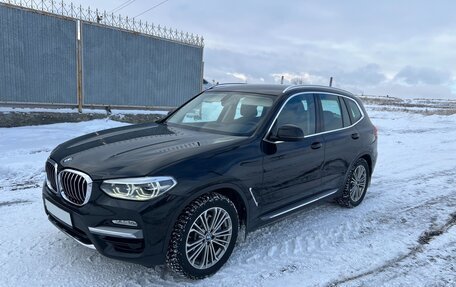BMW X3, 2019 год, 3 200 000 рублей, 2 фотография