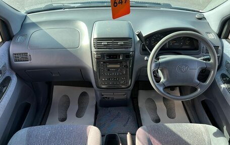 Toyota Ipsum II, 1999 год, 859 000 рублей, 16 фотография
