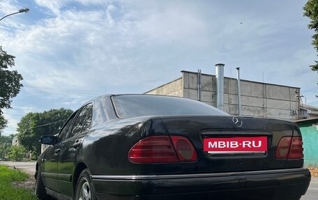 Mercedes-Benz E-Класс, 1996 год, 129 000 рублей, 8 фотография