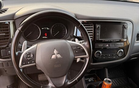 Mitsubishi Outlander III рестайлинг 3, 2012 год, 1 580 000 рублей, 6 фотография