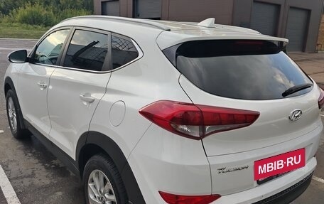 Hyundai Tucson III, 2018 год, 2 000 000 рублей, 3 фотография