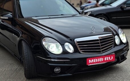 Mercedes-Benz E-Класс, 2005 год, 1 250 000 рублей, 3 фотография