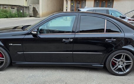 Mercedes-Benz E-Класс, 2005 год, 1 250 000 рублей, 13 фотография