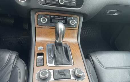 Volkswagen Touareg III, 2015 год, 3 200 000 рублей, 6 фотография