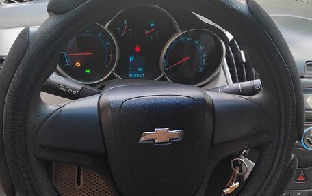 Chevrolet Cruze II, 2012 год, 550 000 рублей, 10 фотография