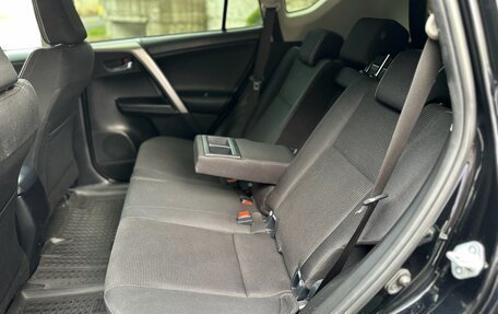 Toyota RAV4, 2017 год, 2 550 000 рублей, 30 фотография