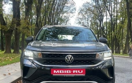 Volkswagen Taos, 2021 год, 2 330 000 рублей, 7 фотография