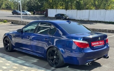 BMW M5, 2005 год, 2 400 000 рублей, 7 фотография