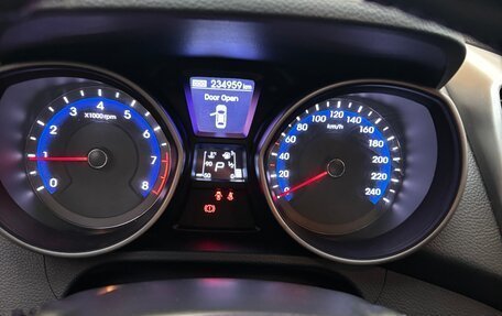 Hyundai i30 II рестайлинг, 2012 год, 830 000 рублей, 10 фотография
