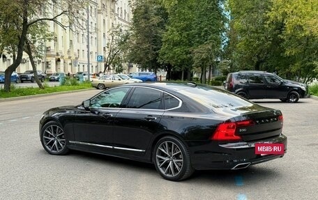 Volvo S90 II рестайлинг, 2020 год, 3 100 000 рублей, 8 фотография