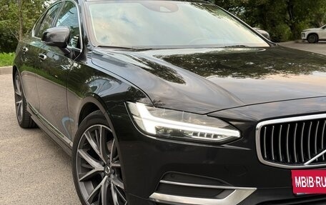 Volvo S90 II рестайлинг, 2020 год, 3 100 000 рублей, 2 фотография