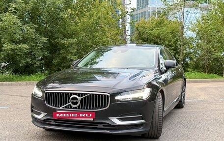 Volvo S90 II рестайлинг, 2020 год, 3 100 000 рублей, 6 фотография